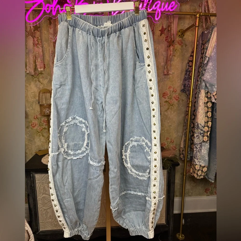 🆕 POL Denim Vintage Wash Studded lace Wide-Leg Joggers